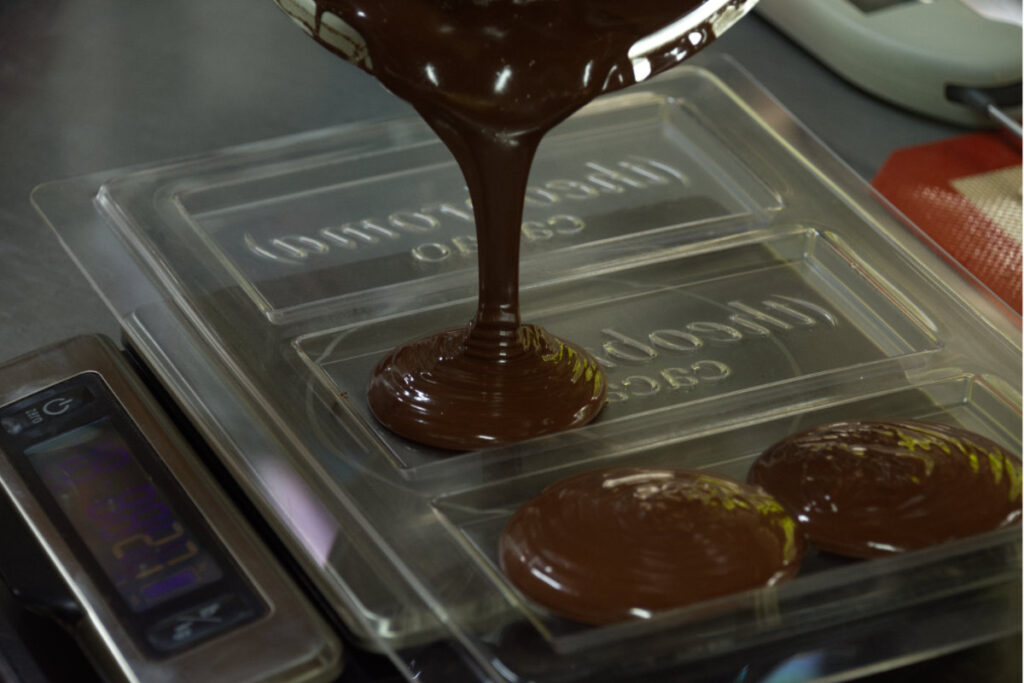 enmoldado de chocolate de especialidad